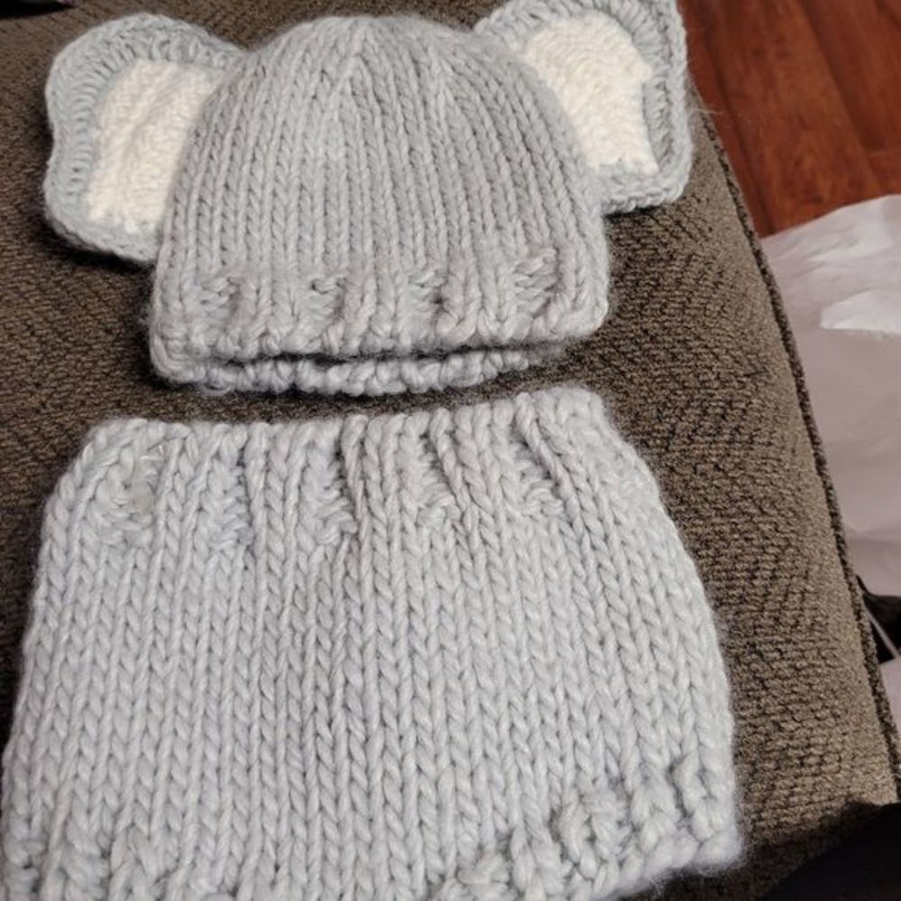 Crocheted Elephant‎ infant  outfit